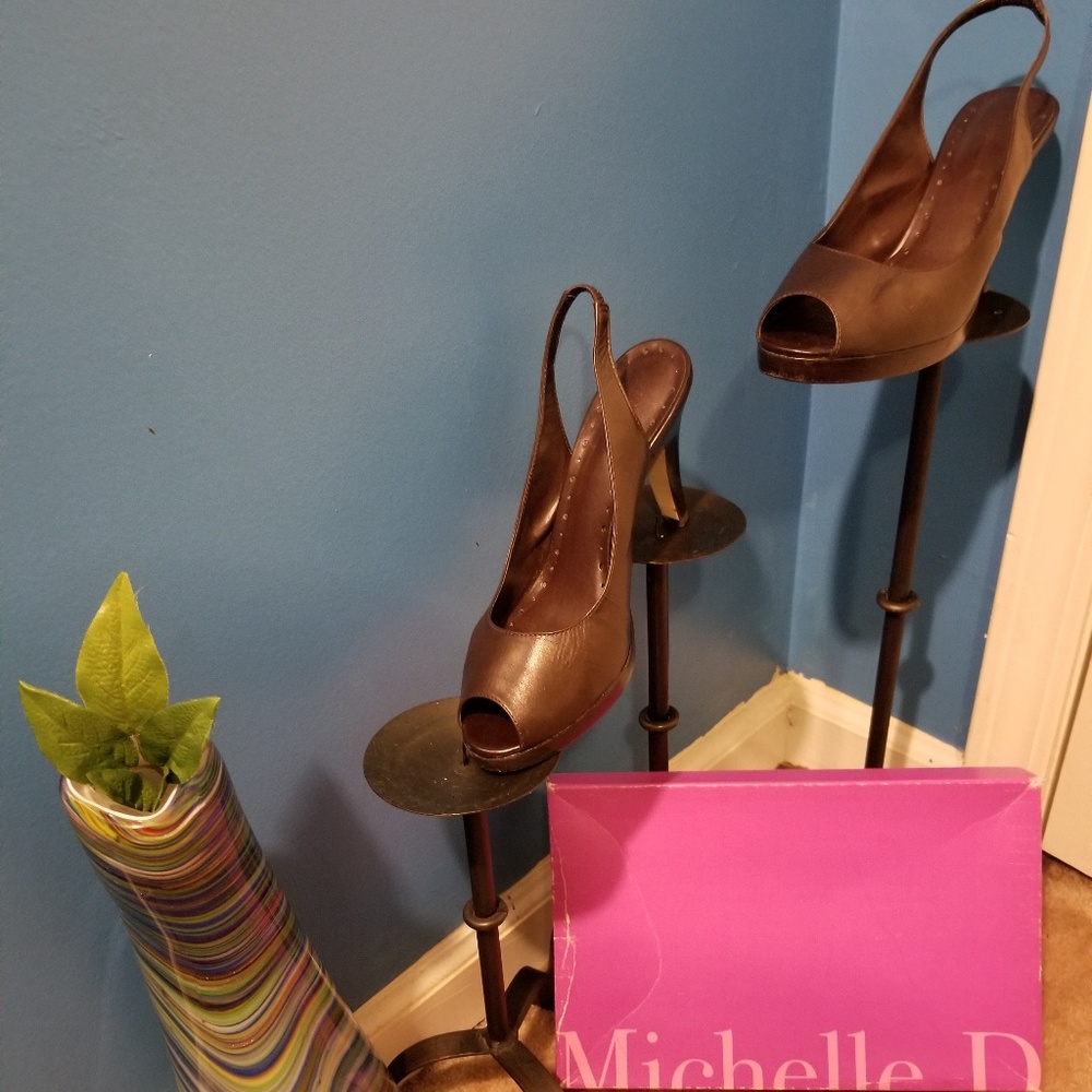 Michelle D., "Madison" Fudge platform slingback